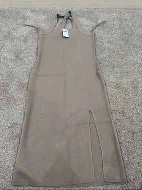 Abercrombie & Fitch Taupe Sleeveless Knit Midi Dress with Front Slit Size is M
